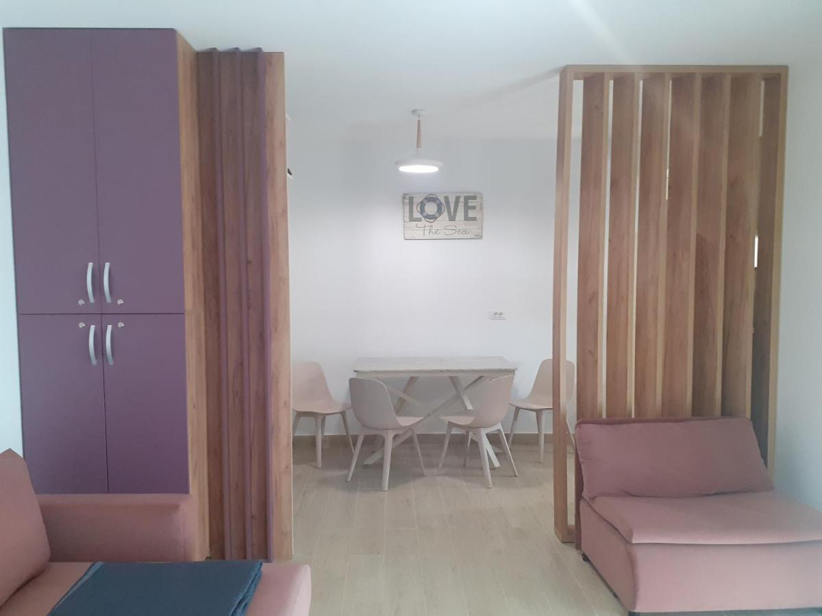 Matteo 2 Apartments Marina Surf Residence, Mamaia Nord - Navodari,1 Vedere Frontala,2 Cu Vedere Laterala La Mare 外观 照片