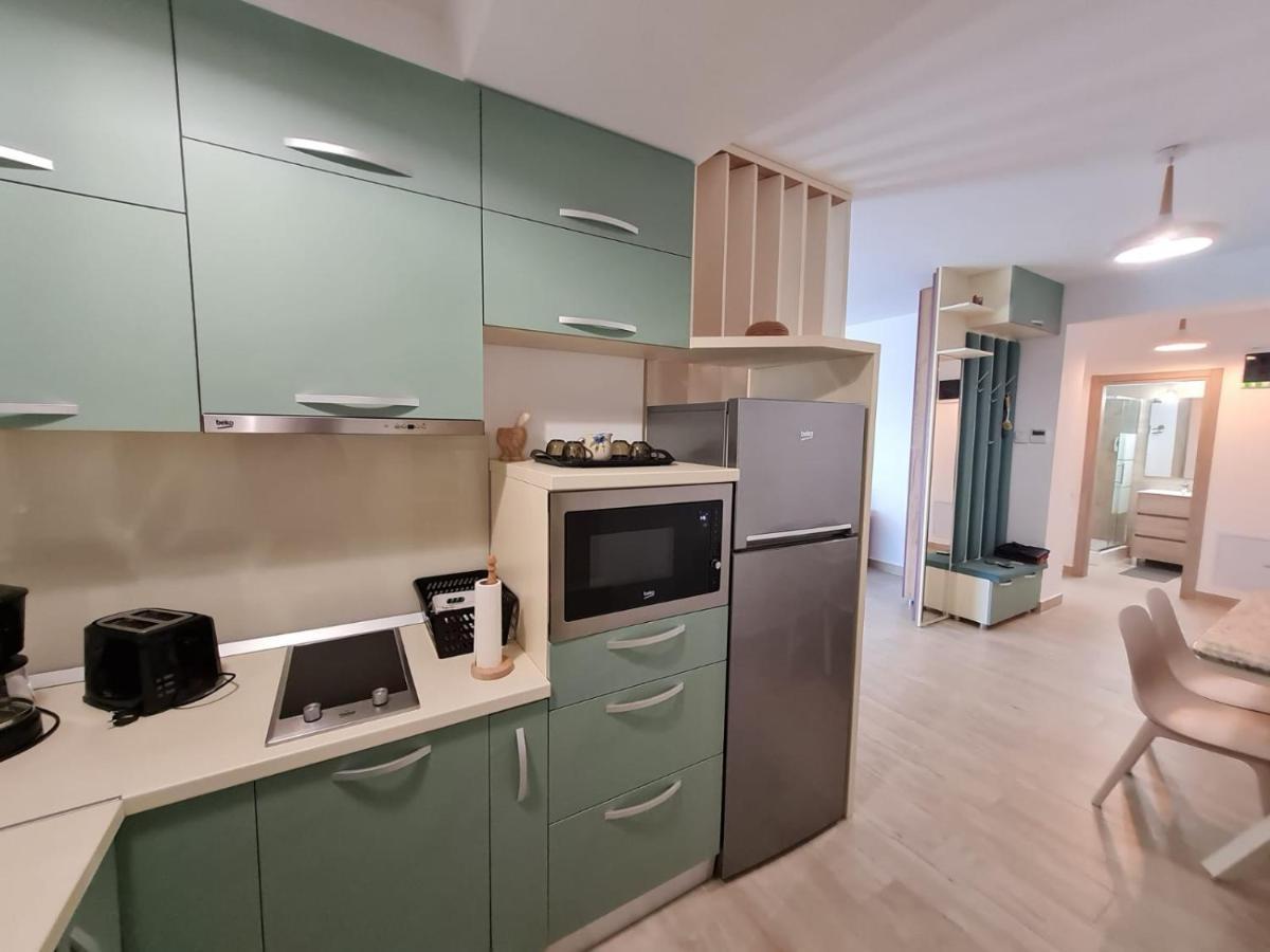 Matteo 2 Apartments Marina Surf Residence, Mamaia Nord - Navodari,1 Vedere Frontala,2 Cu Vedere Laterala La Mare 外观 照片