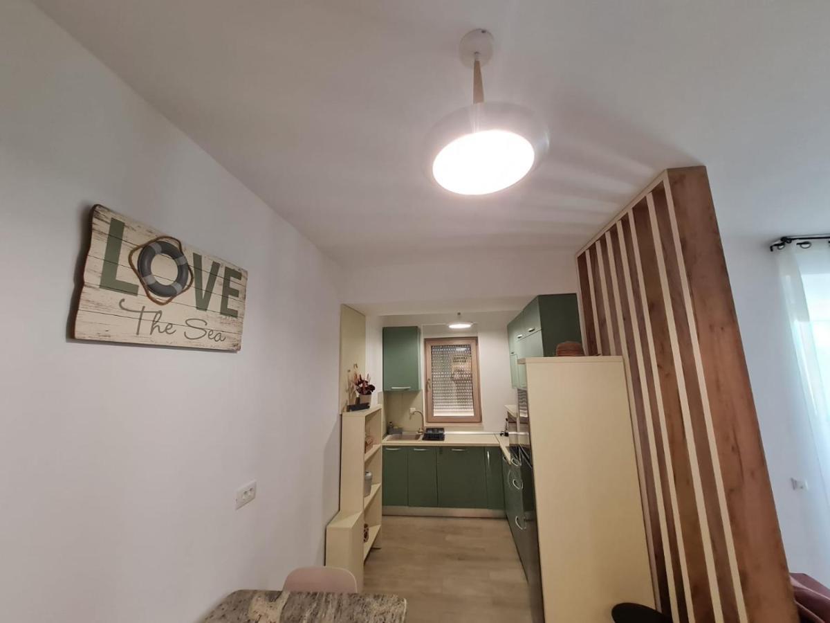 Matteo 2 Apartments Marina Surf Residence, Mamaia Nord - Navodari,1 Vedere Frontala,2 Cu Vedere Laterala La Mare 外观 照片