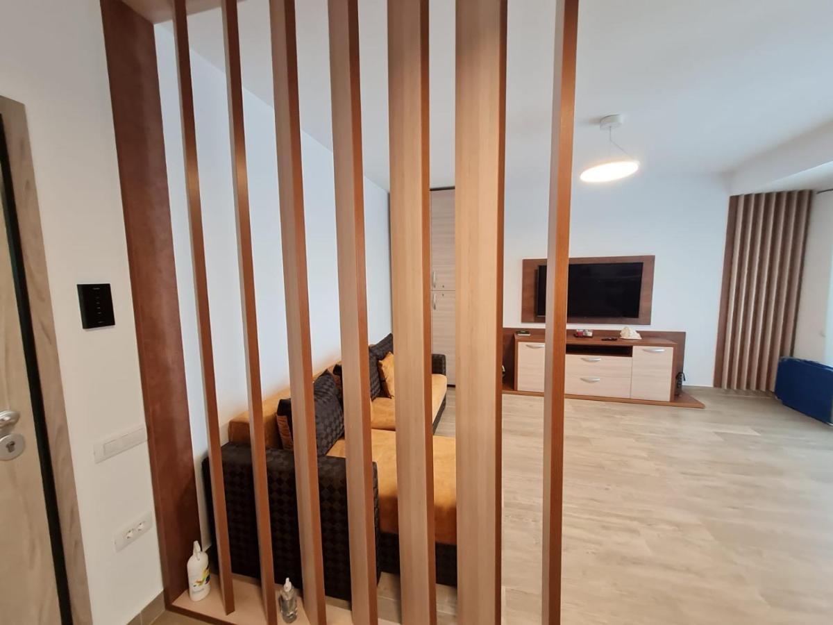 Matteo 2 Apartments Marina Surf Residence, Mamaia Nord - Navodari,1 Vedere Frontala,2 Cu Vedere Laterala La Mare 外观 照片