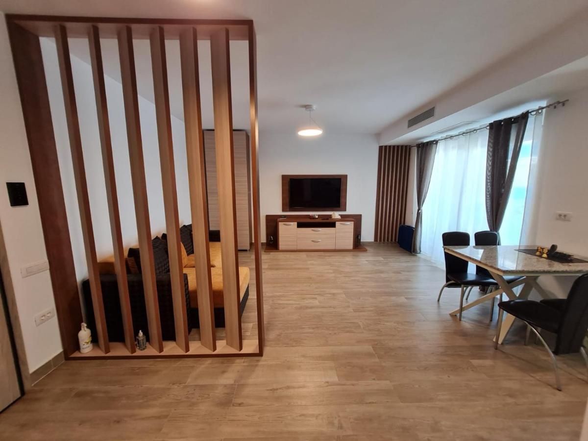 Matteo 2 Apartments Marina Surf Residence, Mamaia Nord - Navodari,1 Vedere Frontala,2 Cu Vedere Laterala La Mare 外观 照片